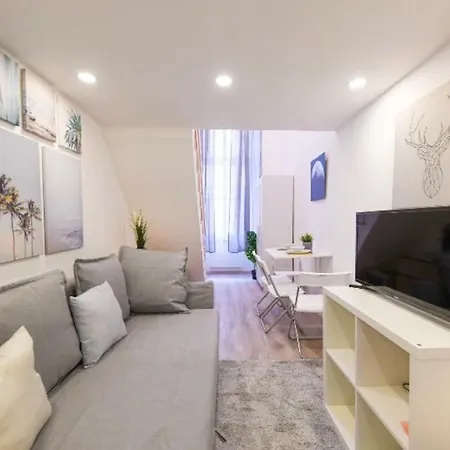 아파트 1 Bedroom Flat In Nyar Str., Downtown 부다페스트